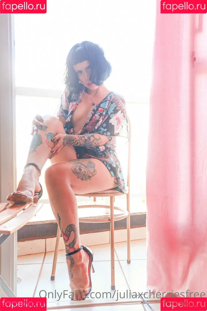 juliaxcherriesfree Onlyfans Photo Gallery 