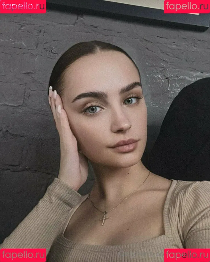 yankisss Onlyfans Photo Gallery 
