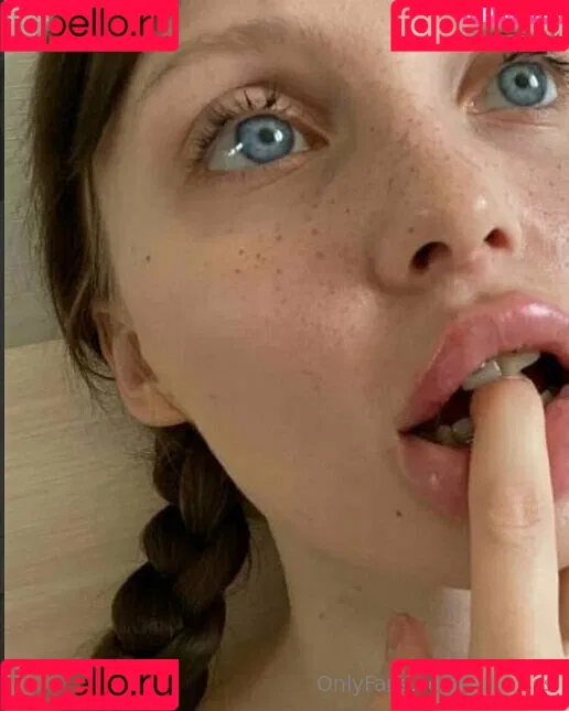 yankisss Onlyfans Photo Gallery 