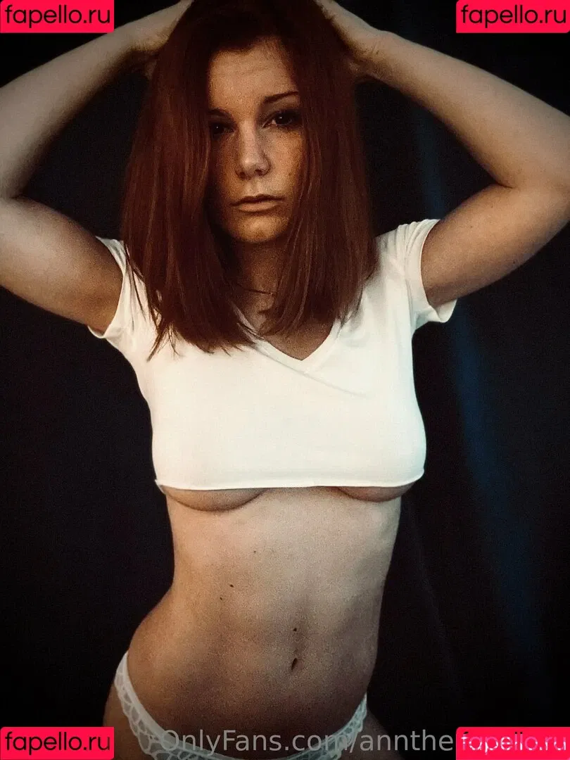 anntheredhead Onlyfans Photo Gallery 