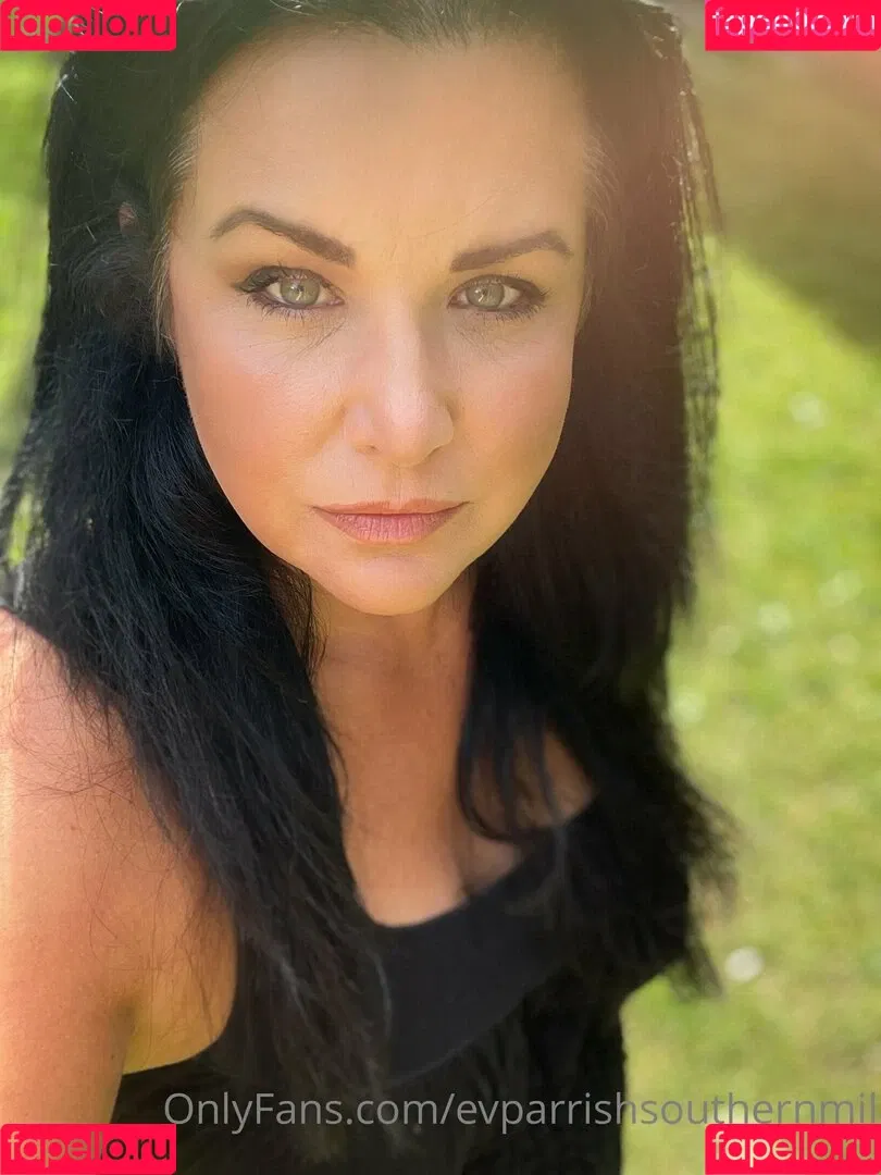 evparrish Onlyfans Photo Gallery 