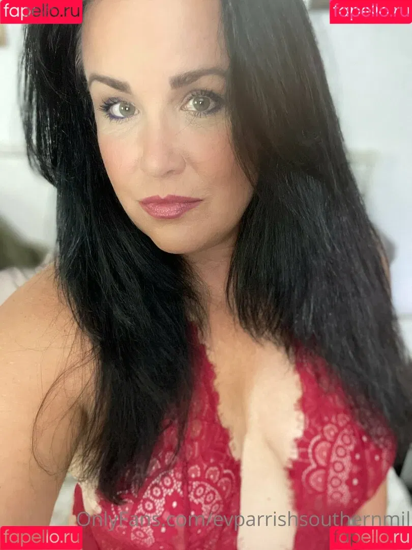 evparrish Onlyfans Photo Gallery 