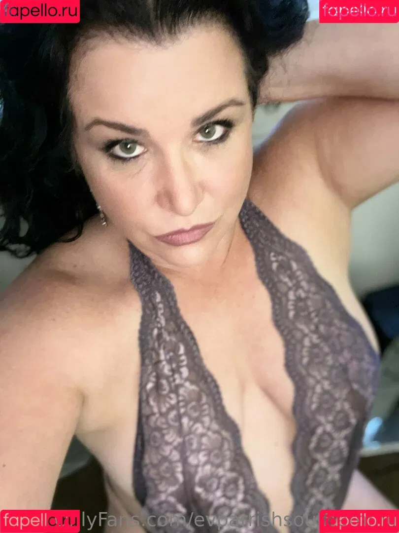 evparrish Onlyfans Photo Gallery 