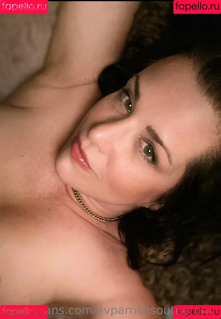 evparrish Onlyfans Photo Gallery 