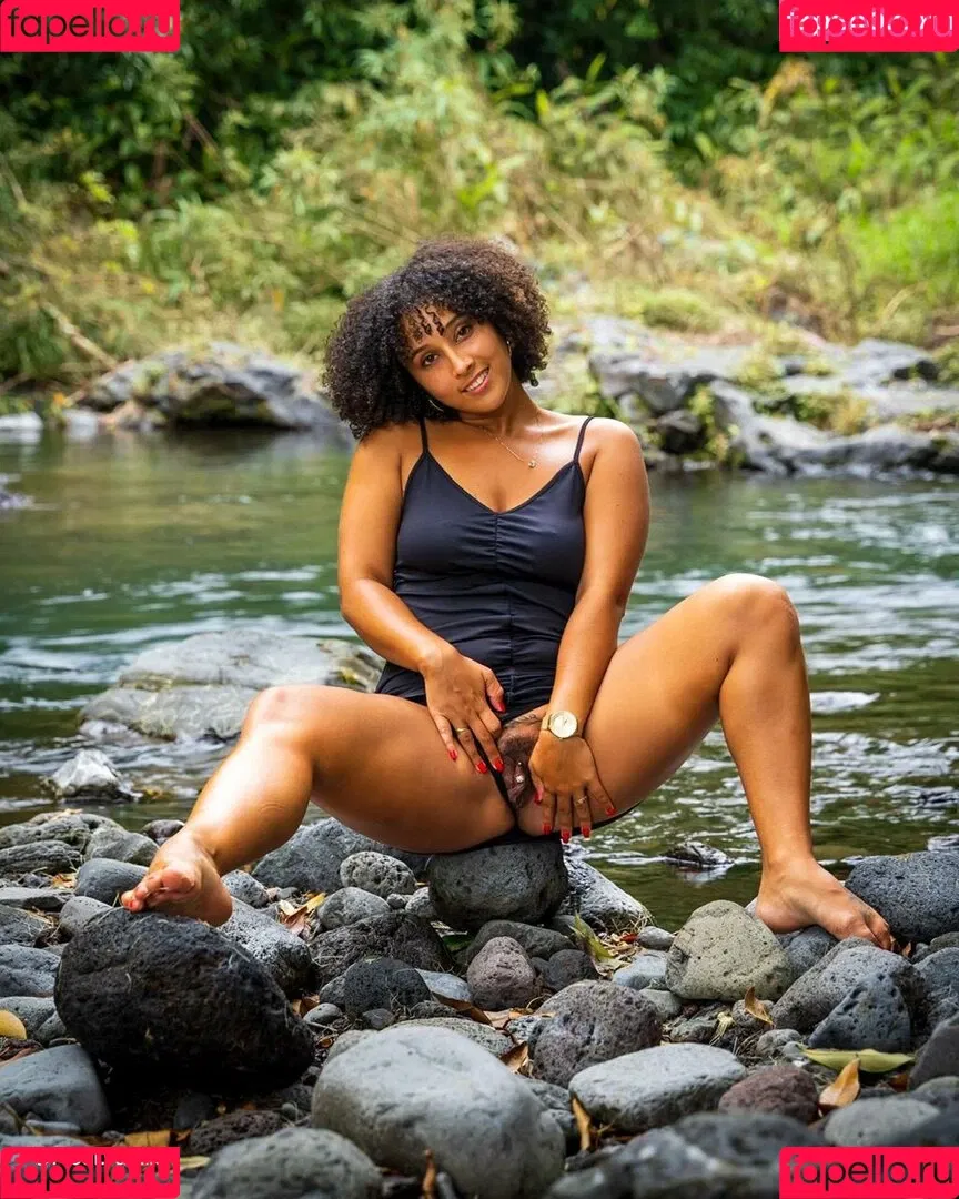 Fleur Vanille Onlyfans Photo Gallery 
