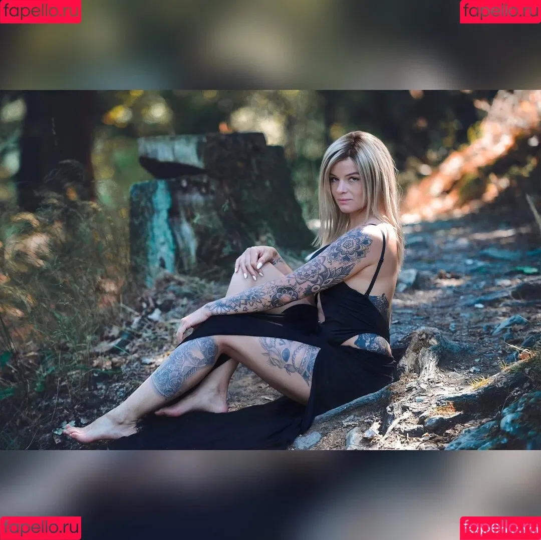 Fraubox Onlyfans Photo Gallery 