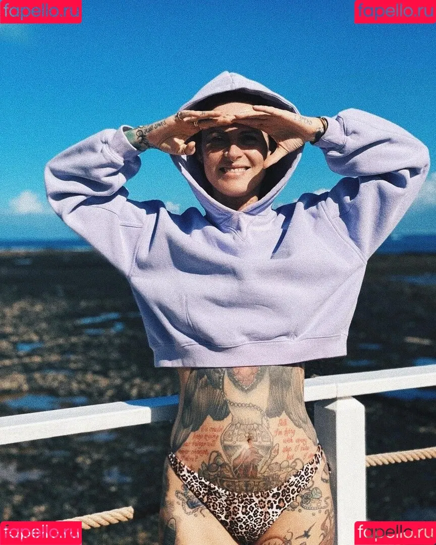 Jennifer Weist Onlyfans Photo Gallery 