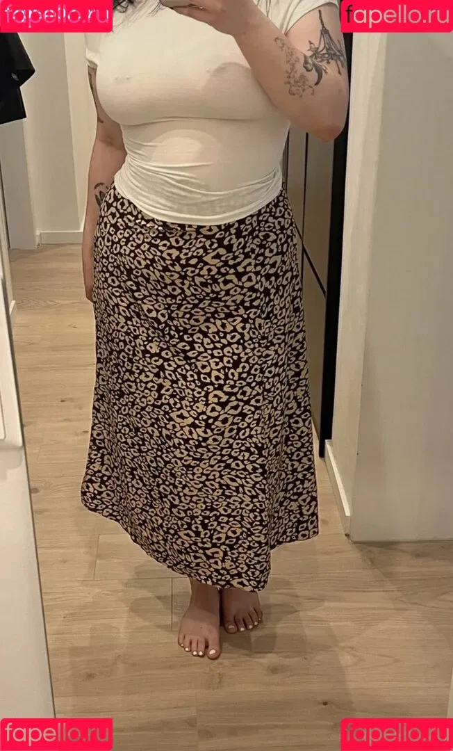 Vinted/eBay Onlyfans Photo Gallery 