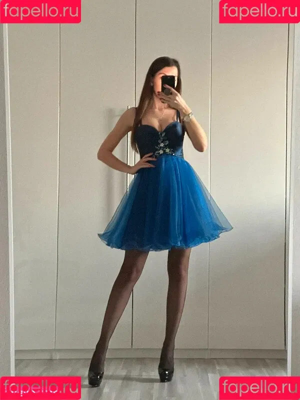 Vinted/eBay Onlyfans Photo Gallery 