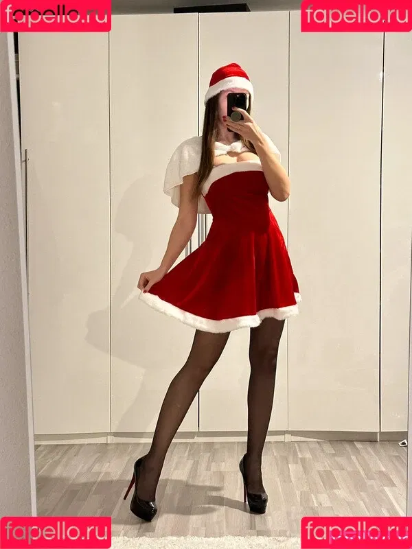 Vinted/eBay Onlyfans Photo Gallery 