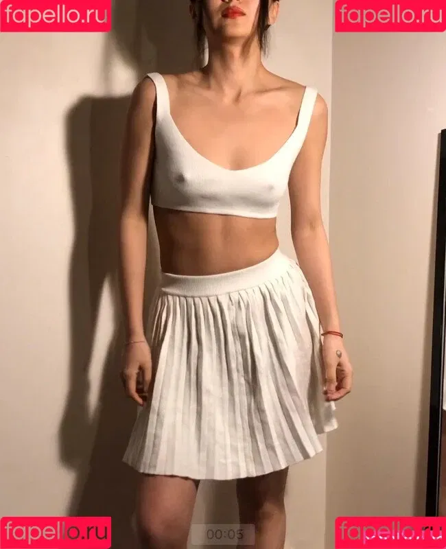 Vinted/eBay Onlyfans Photo Gallery 
