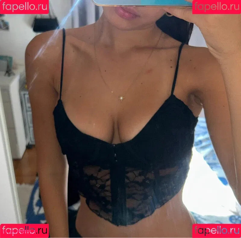 Vinted/eBay Onlyfans Photo Gallery 
