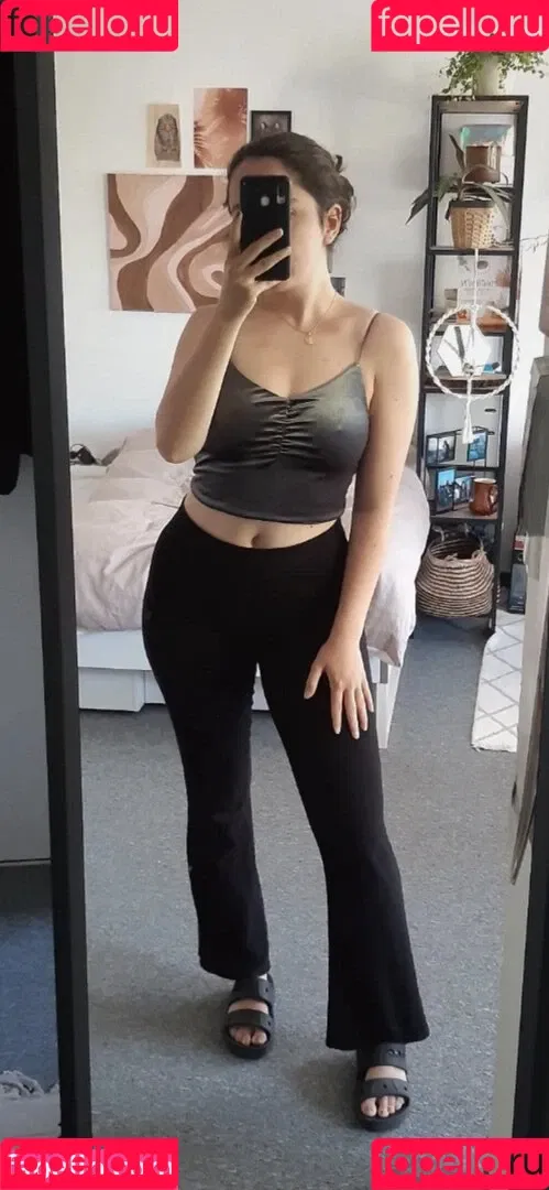 Vinted/eBay Onlyfans Photo Gallery 