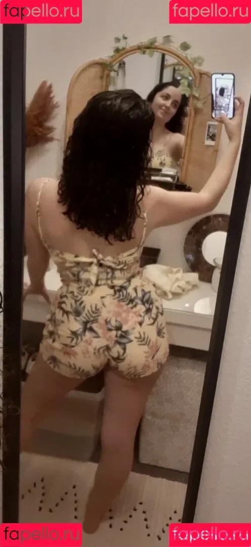 Vinted/eBay Onlyfans Photo Gallery 