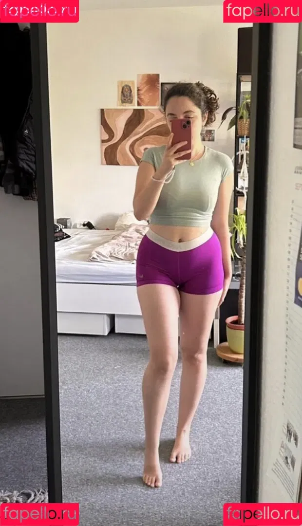 Vinted/eBay Onlyfans Photo Gallery 