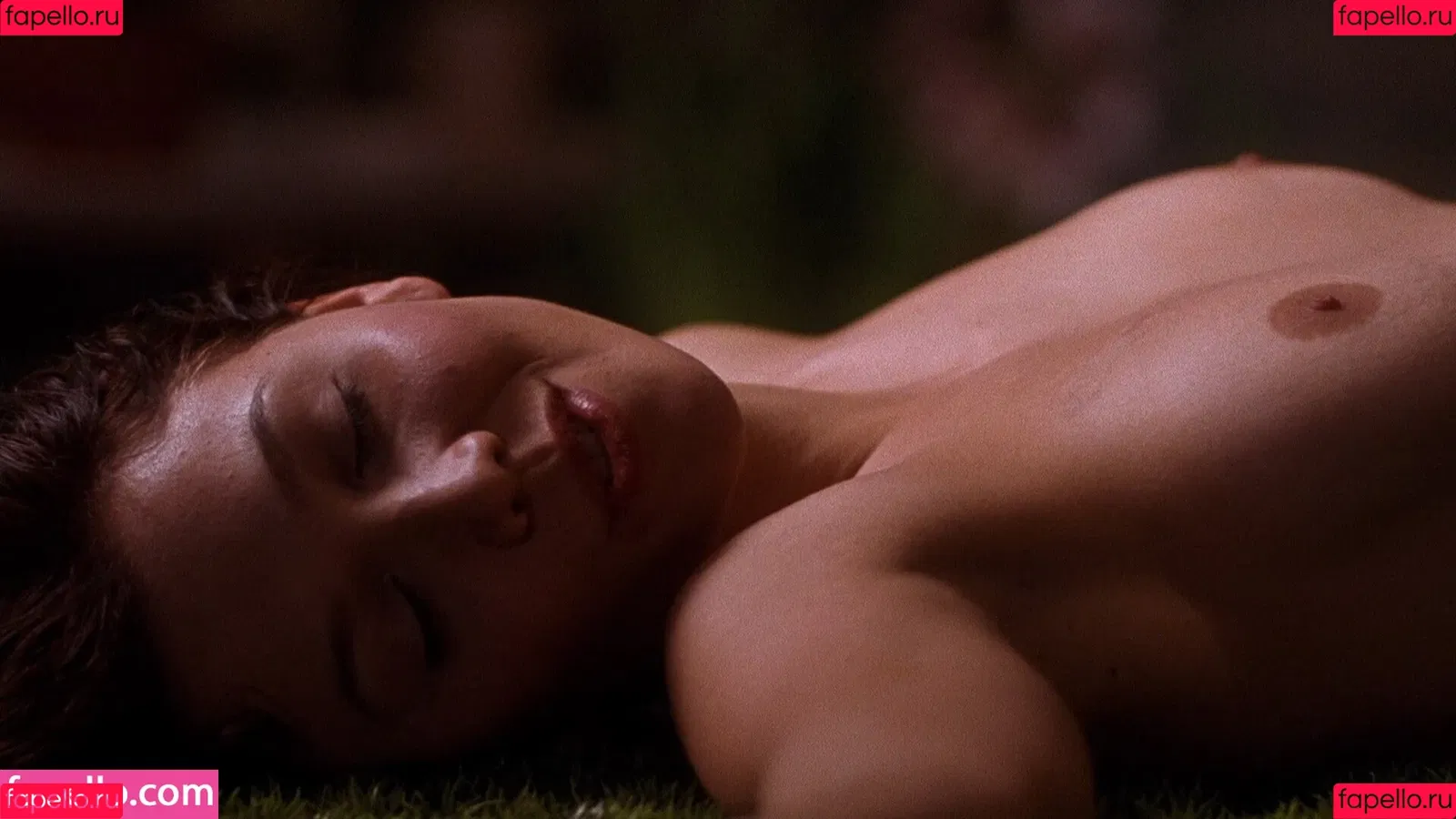 Maggie Gyllenhaal Onlyfans Photo Gallery 
