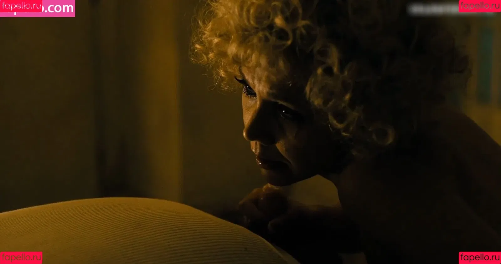 Maggie Gyllenhaal Onlyfans Photo Gallery 