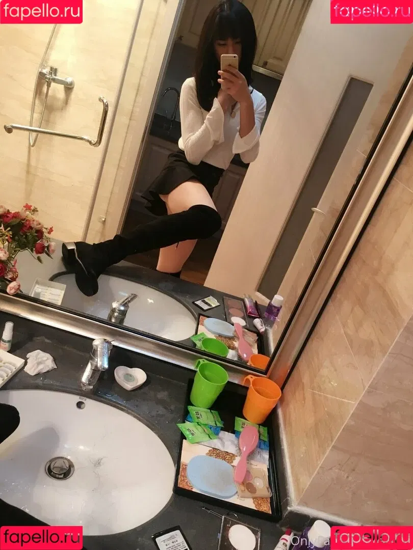 cdxun Onlyfans Photo Gallery 