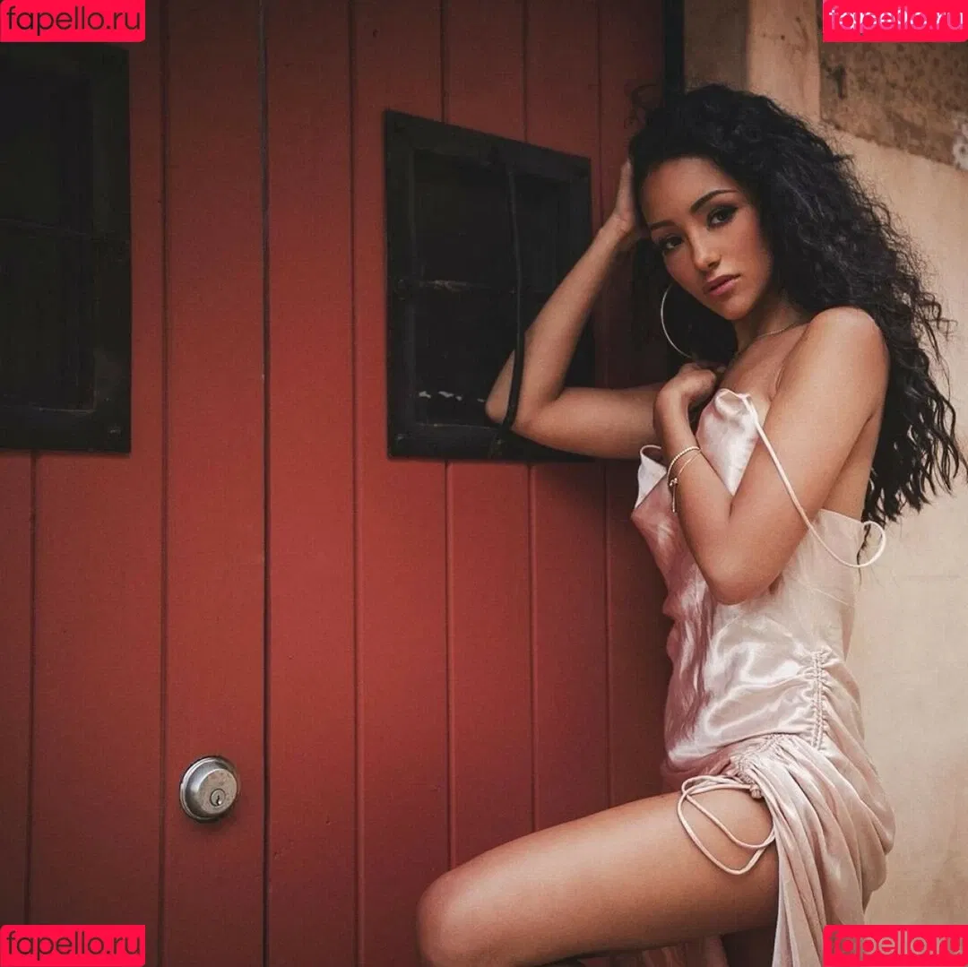 Melanie Iglesias Onlyfans Photo Gallery 