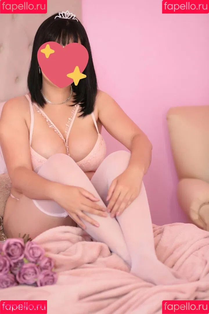 Lavínia Miyazaki Onlyfans Photo Gallery 