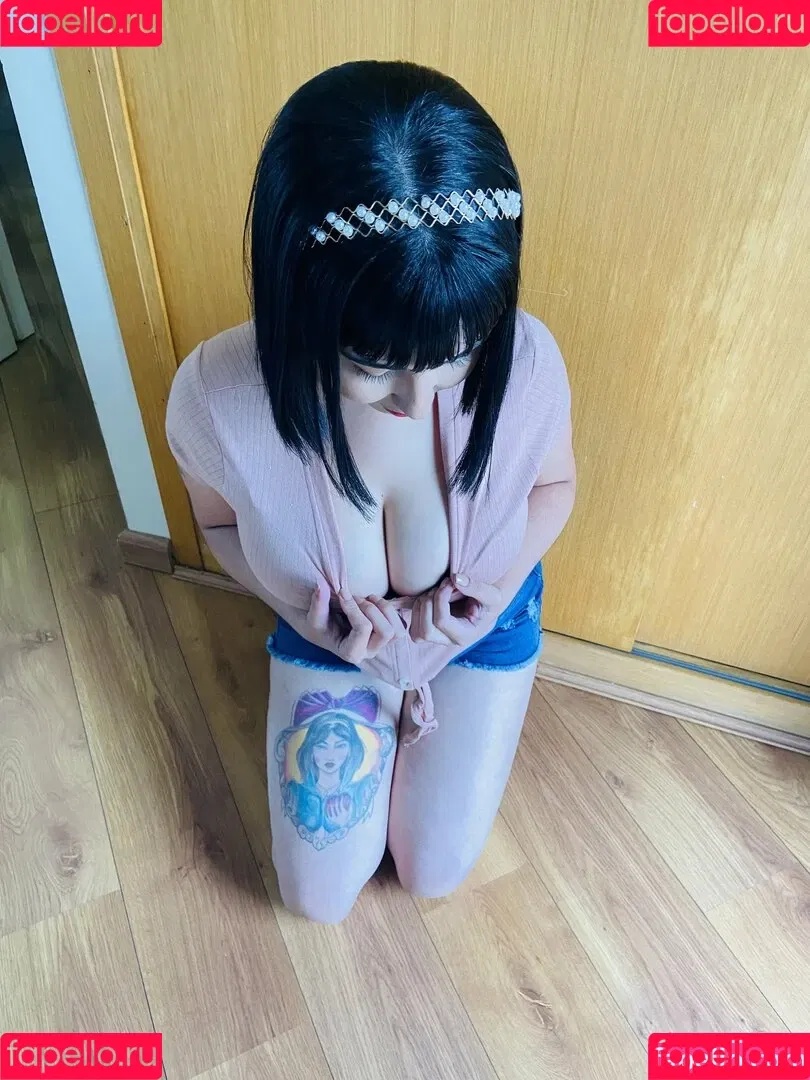 Lavínia Miyazaki Onlyfans Photo Gallery 