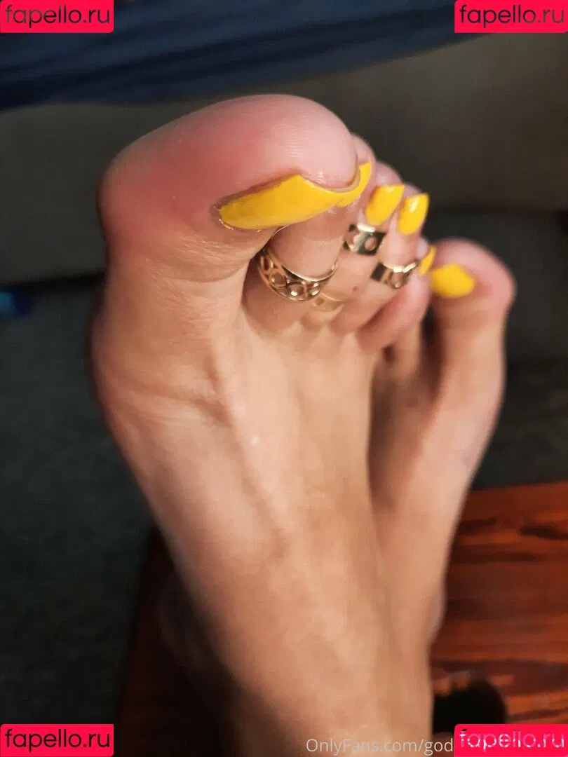 goddesstessaprag Onlyfans Photo Gallery 