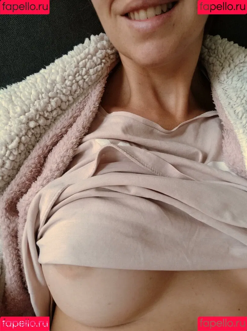 Delicioux Helen Onlyfans Photo Gallery 