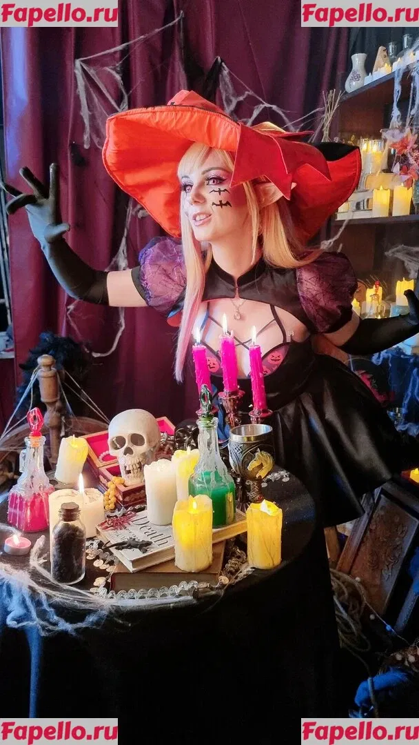 AGflower Cosplay Onlyfans Photo Gallery 