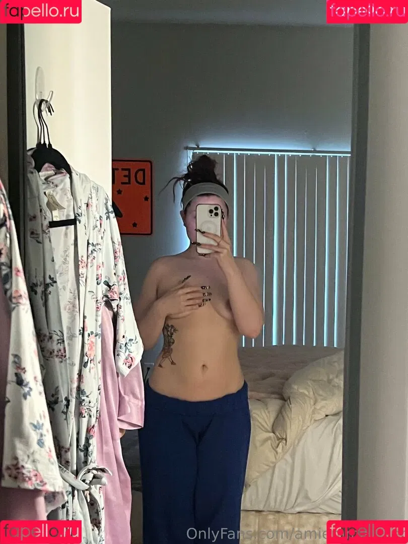 amiemmaadler Onlyfans Photo Gallery 