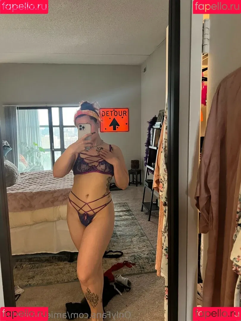 amiemmaadler Onlyfans Photo Gallery 