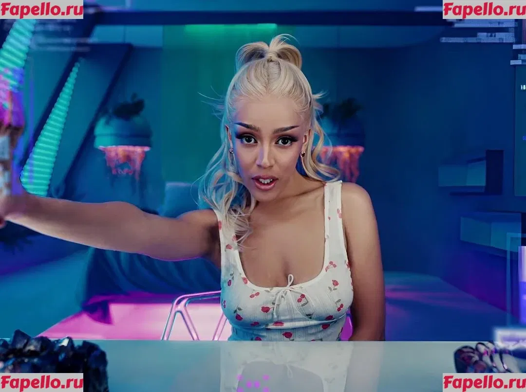 Doja Cat Onlyfans Photo Gallery 