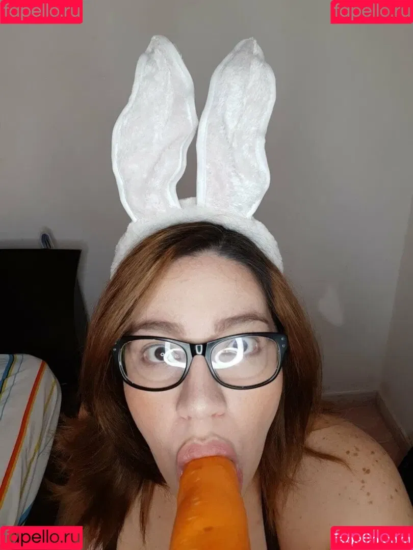 menottikathi Onlyfans Photo Gallery 