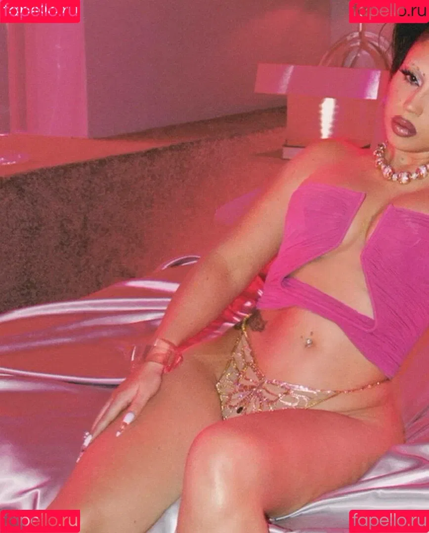 Kali Uchis Onlyfans Photo Gallery 
