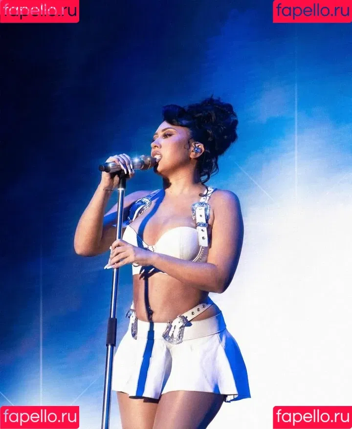 Kali Uchis Onlyfans Photo Gallery 