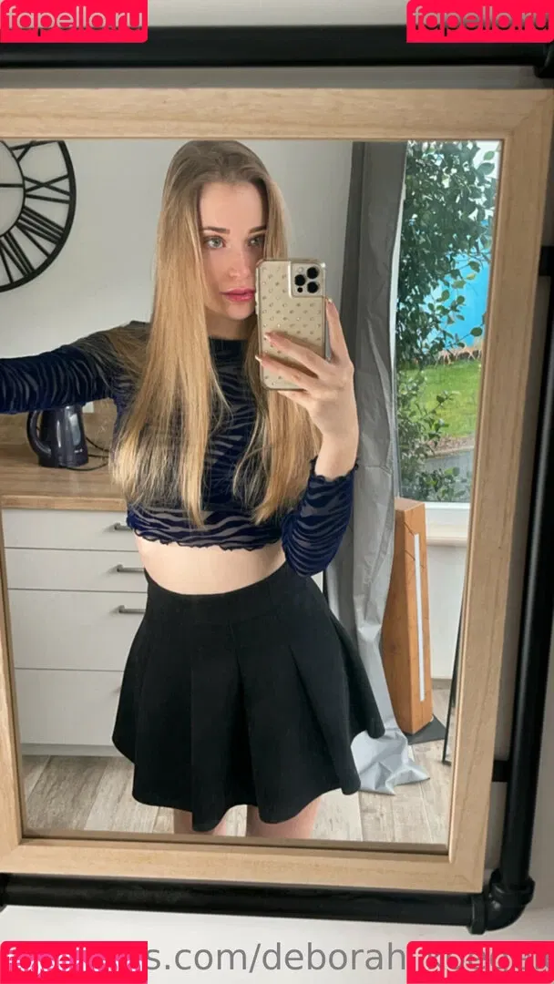 Déborah Koegele Onlyfans Photo Gallery 