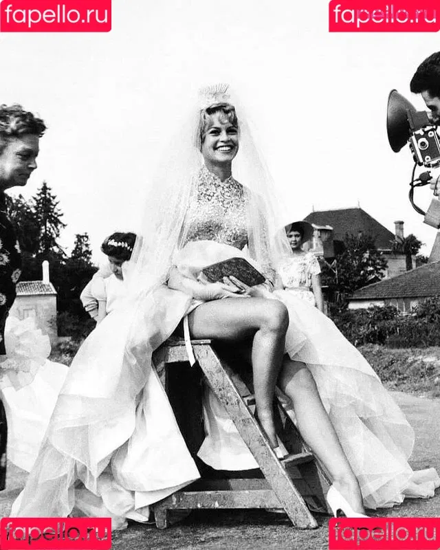 Brigitte Bardot Onlyfans Photo Gallery 