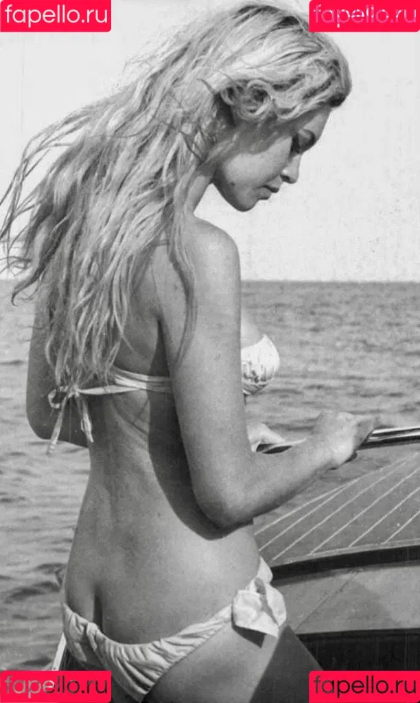 Brigitte Bardot Onlyfans Photo Gallery 