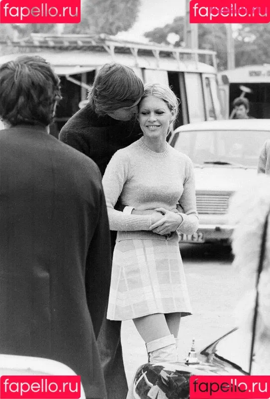 Brigitte Bardot Onlyfans Photo Gallery 