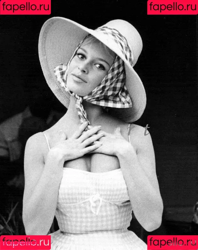 Brigitte Bardot Onlyfans Photo Gallery 