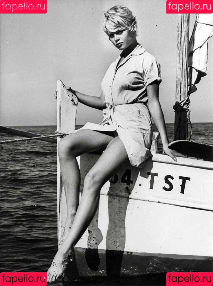 Brigitte Bardot Onlyfans Photo Gallery 