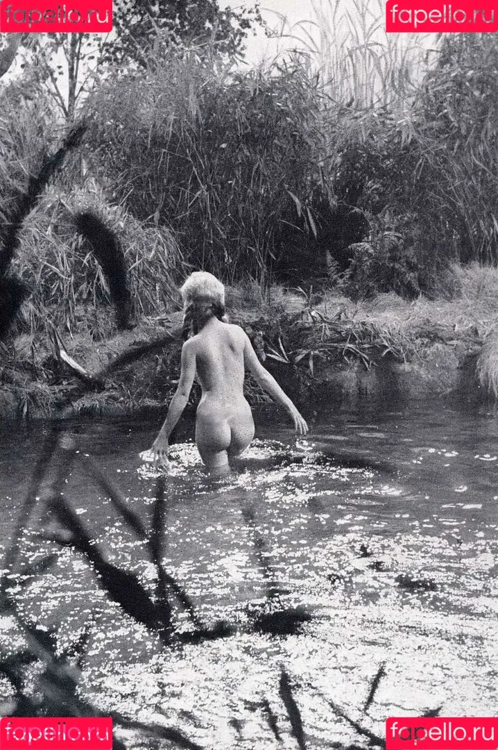 Brigitte Bardot Onlyfans Photo Gallery 