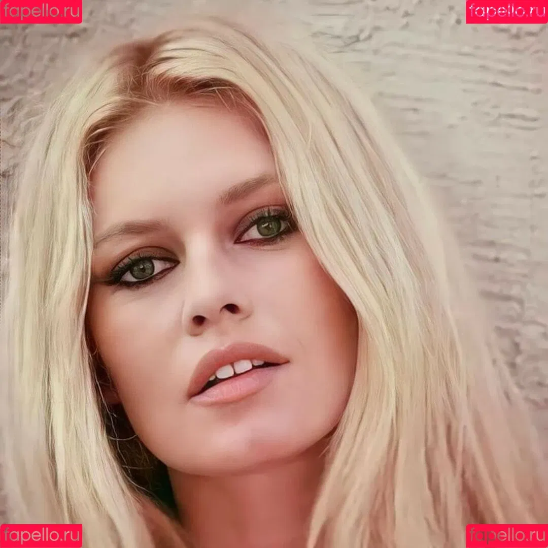 Brigitte Bardot Onlyfans Photo Gallery 