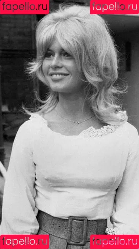 Brigitte Bardot Onlyfans Photo Gallery 