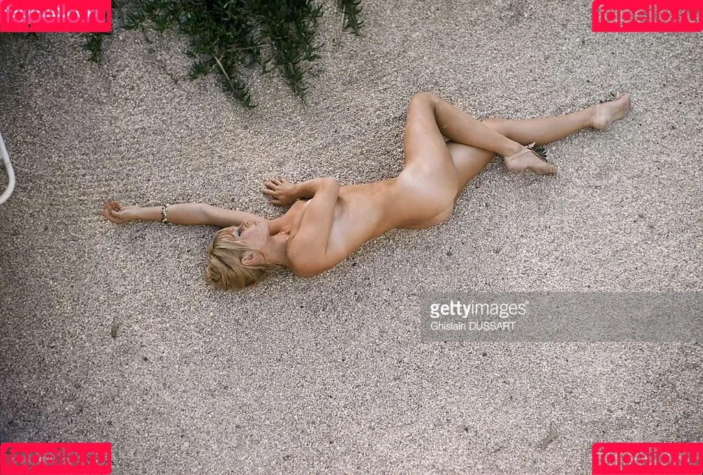 Brigitte Bardot Onlyfans Photo Gallery 