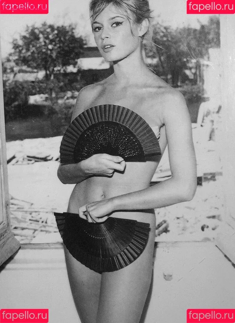 Brigitte Bardot Onlyfans Photo Gallery 