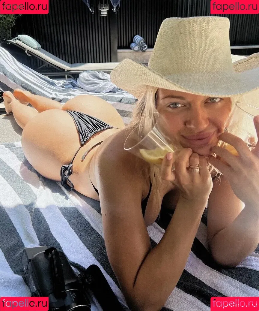 Erna Husko Onlyfans Photo Gallery 